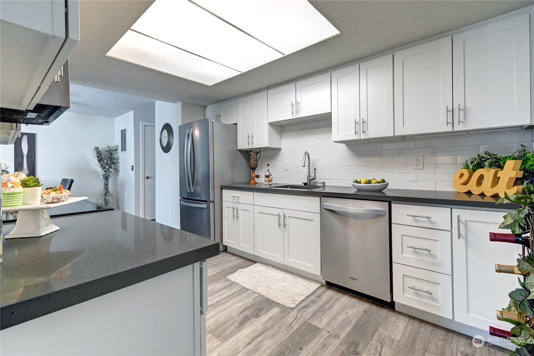 11901 93rd Avenue NE #B207, -3653 Unit: B207