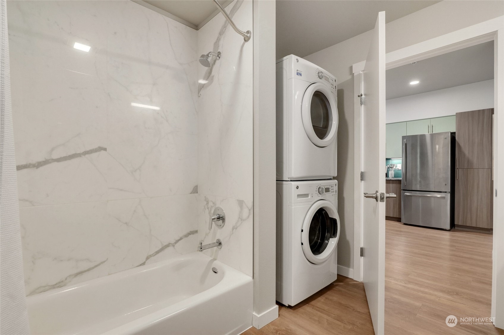 1085 103rd Avenue NE #403