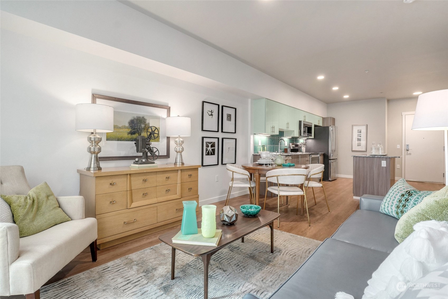 1085 103rd Avenue NE #403