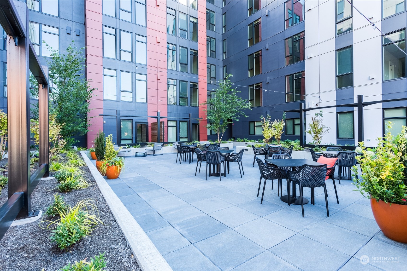 1085 103rd Avenue NE #403