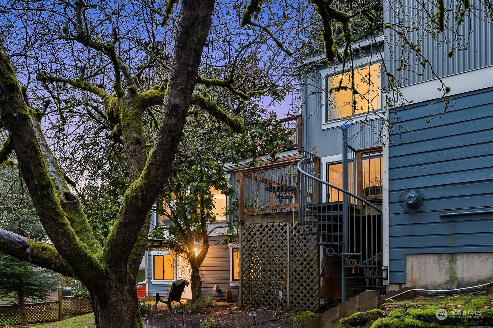 10539 Alton Avenue NE