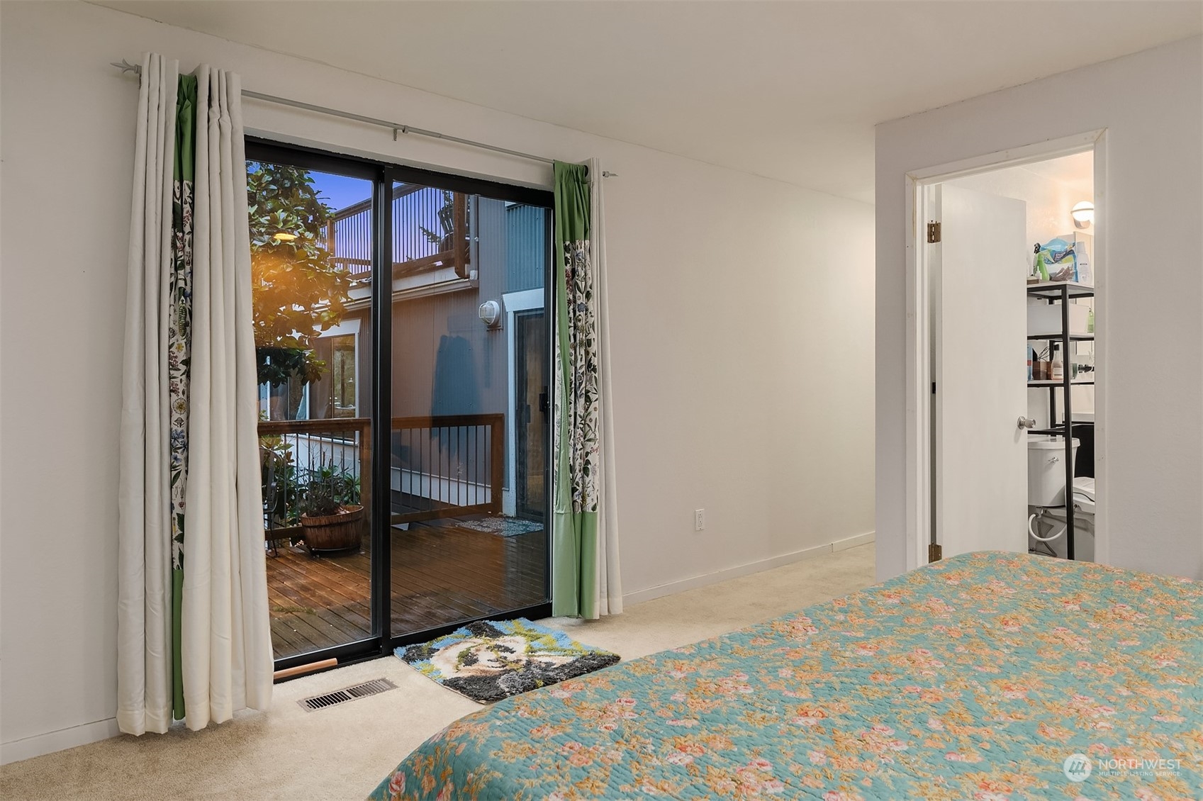 10539 Alton Avenue NE