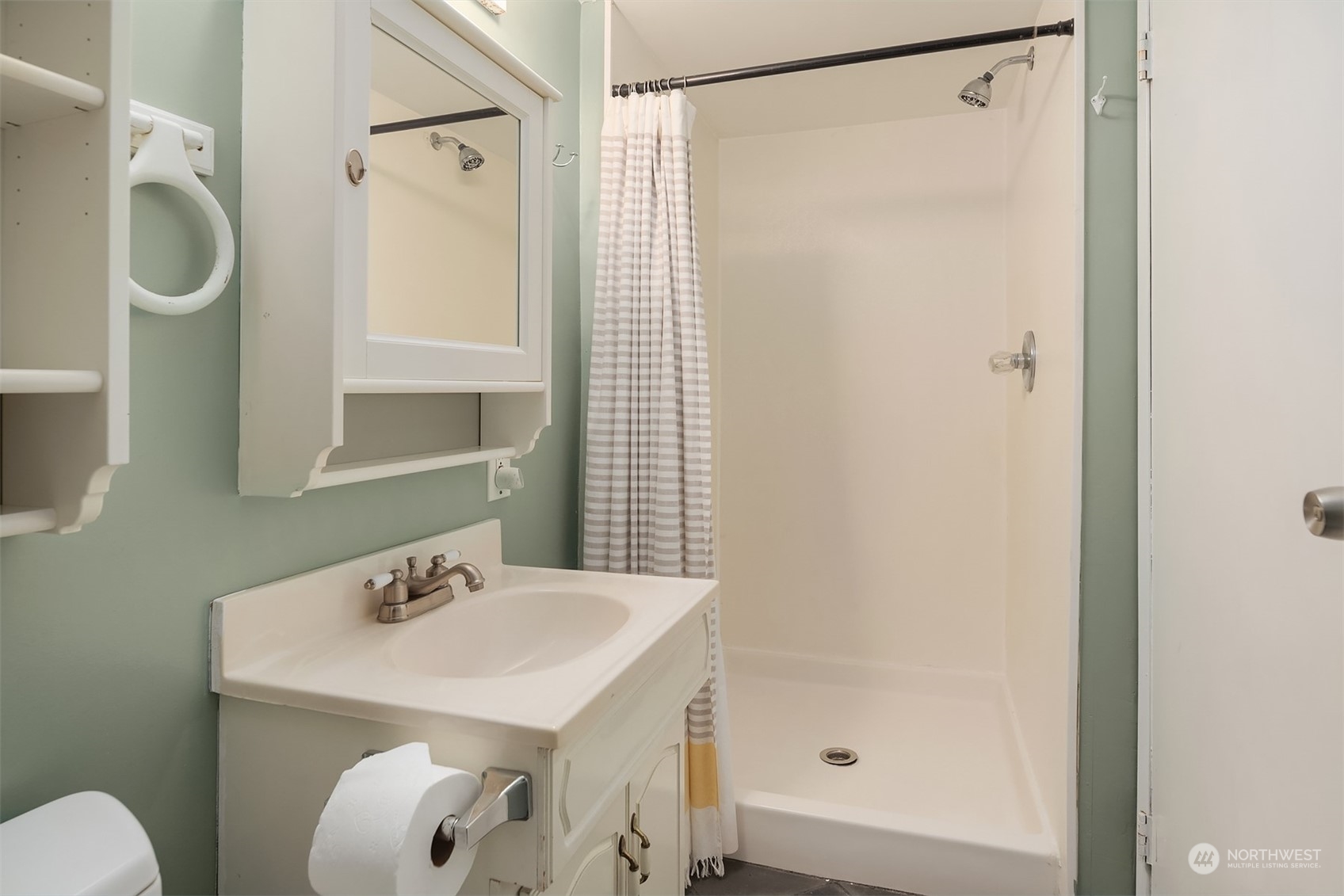 10539 Alton Avenue NE