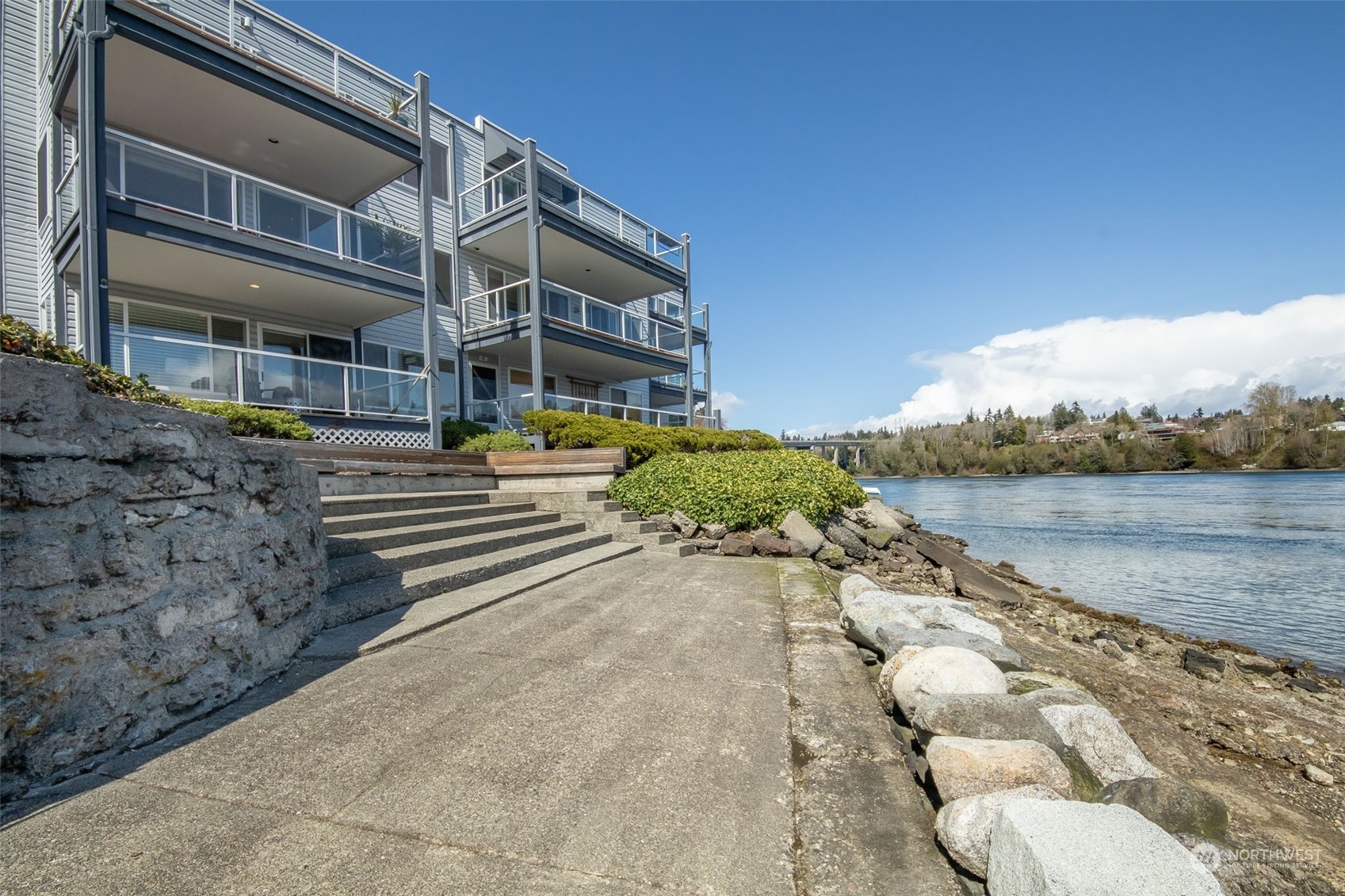 1610 Park Avenue Unit: E-1