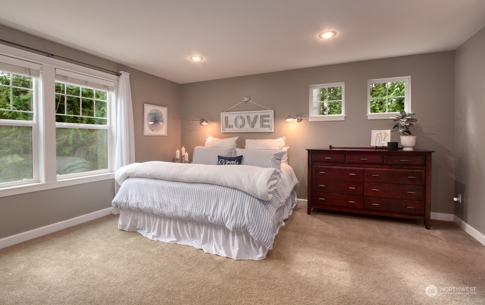 32385 NE Old Hansville Road