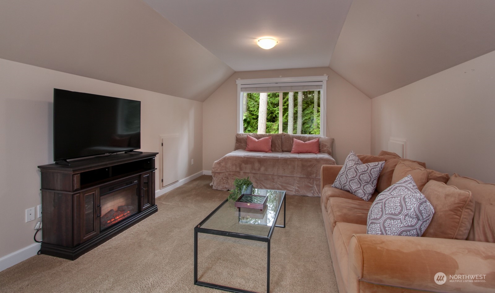 32385 NE Old Hansville Road