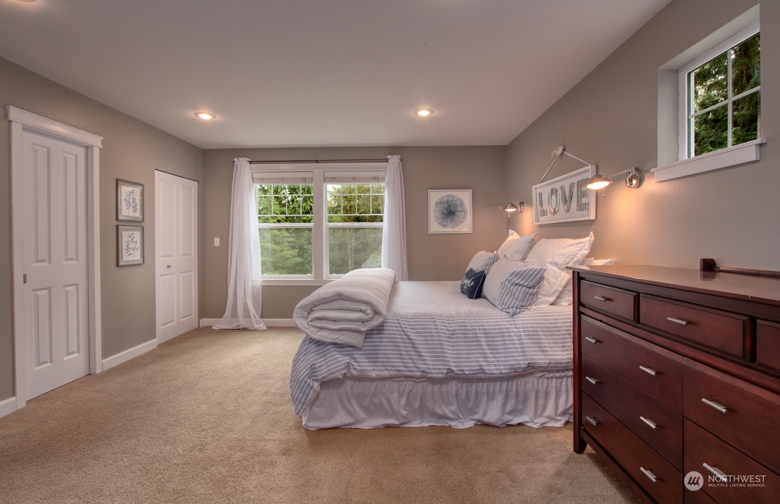 32385 NE Old Hansville Road