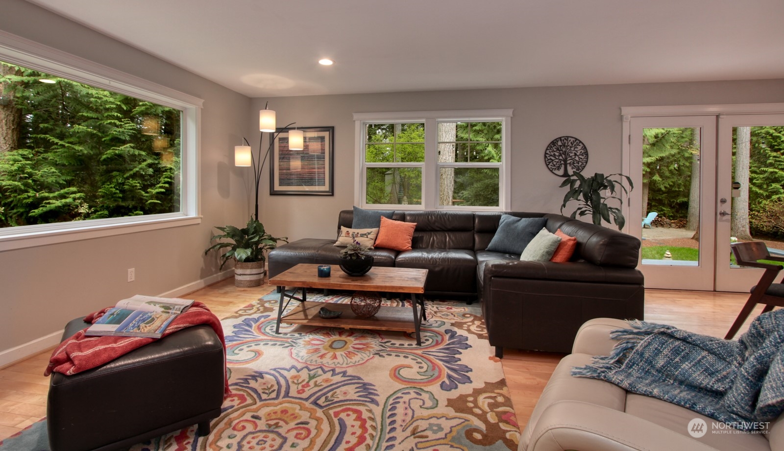 32385 NE Old Hansville Road