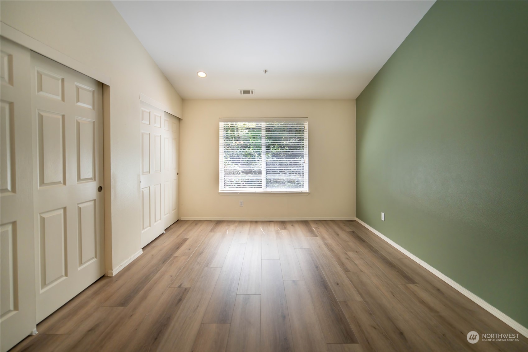 17019 123rd Place NE #T301