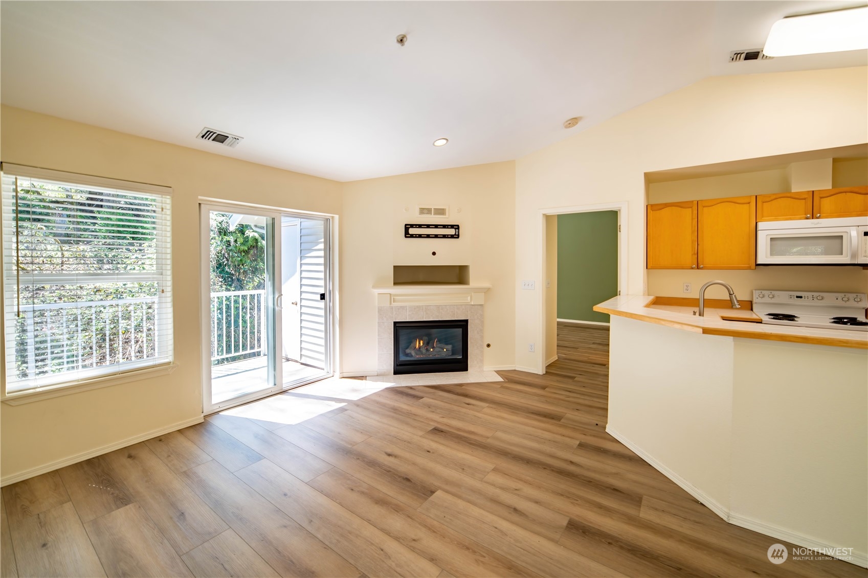 17019 123rd Place NE #T301