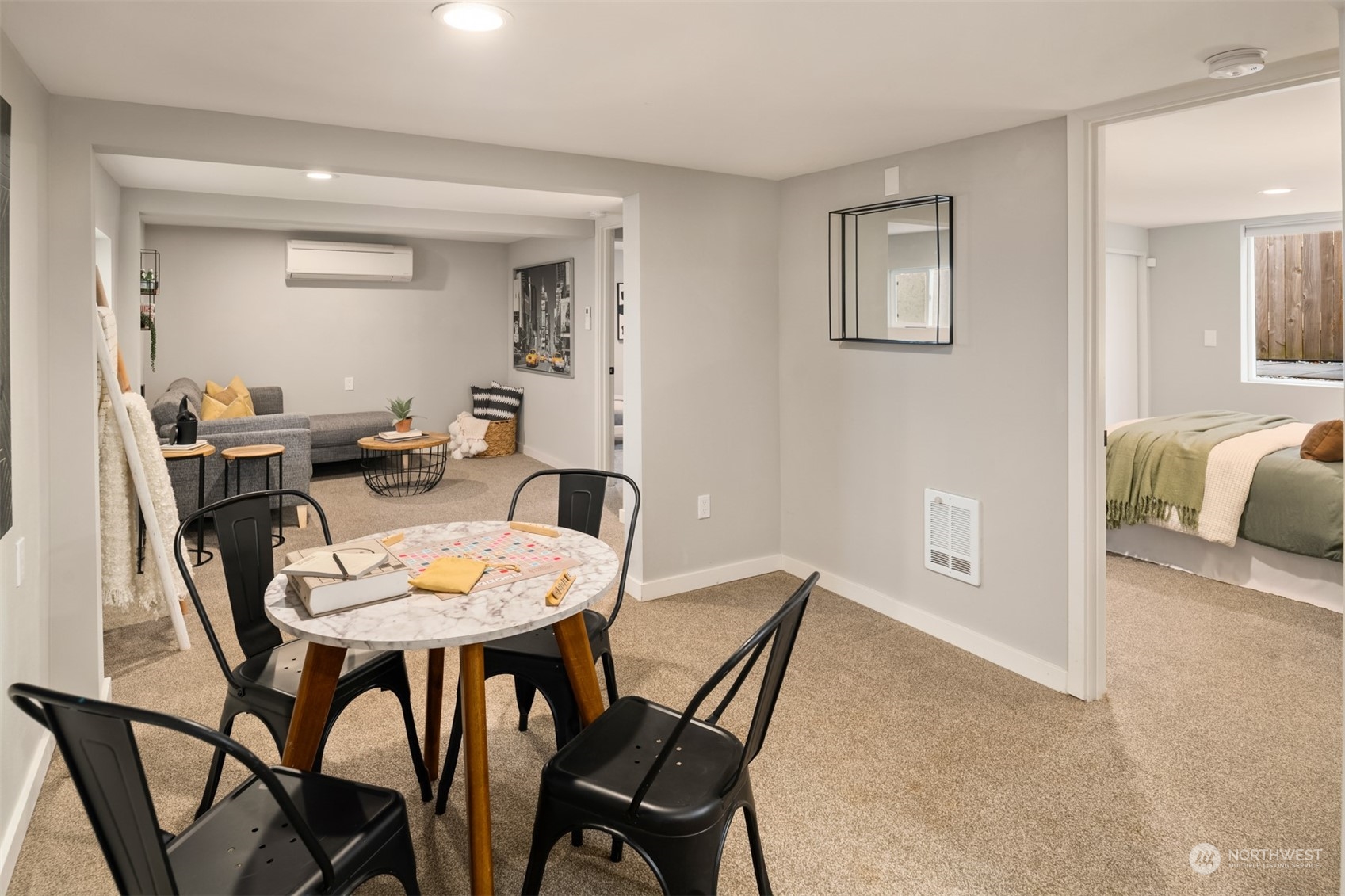 1309 SW Cloverdale Street