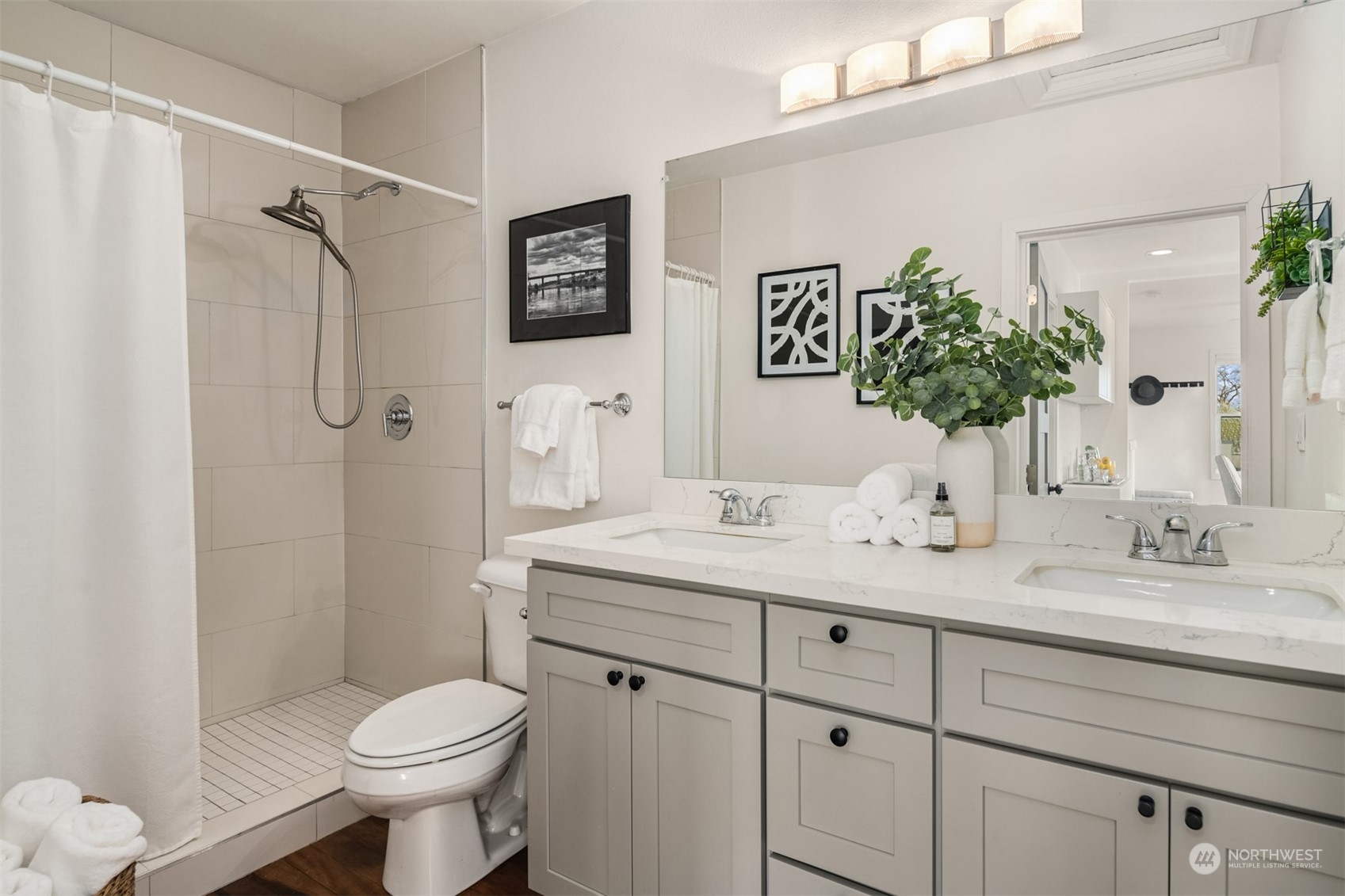 1309 SW Cloverdale Street