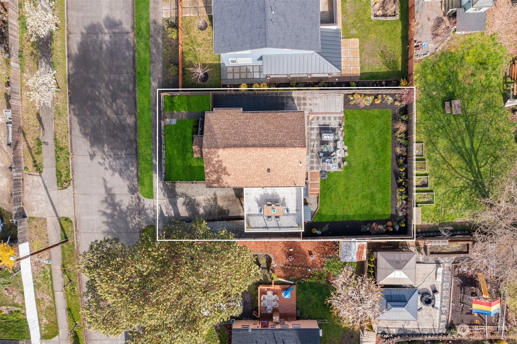 1309 SW Cloverdale Street