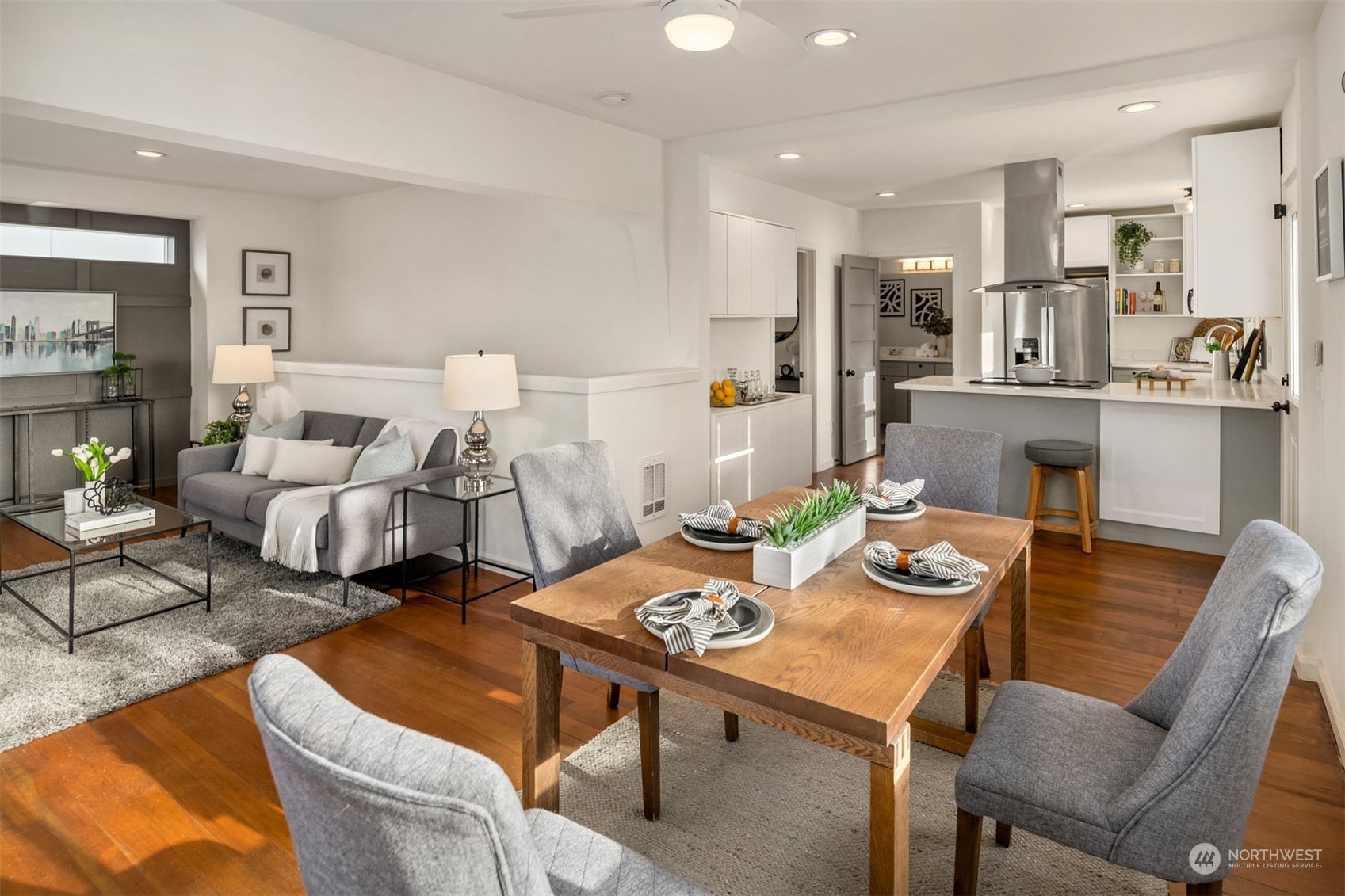 1309 SW Cloverdale Street