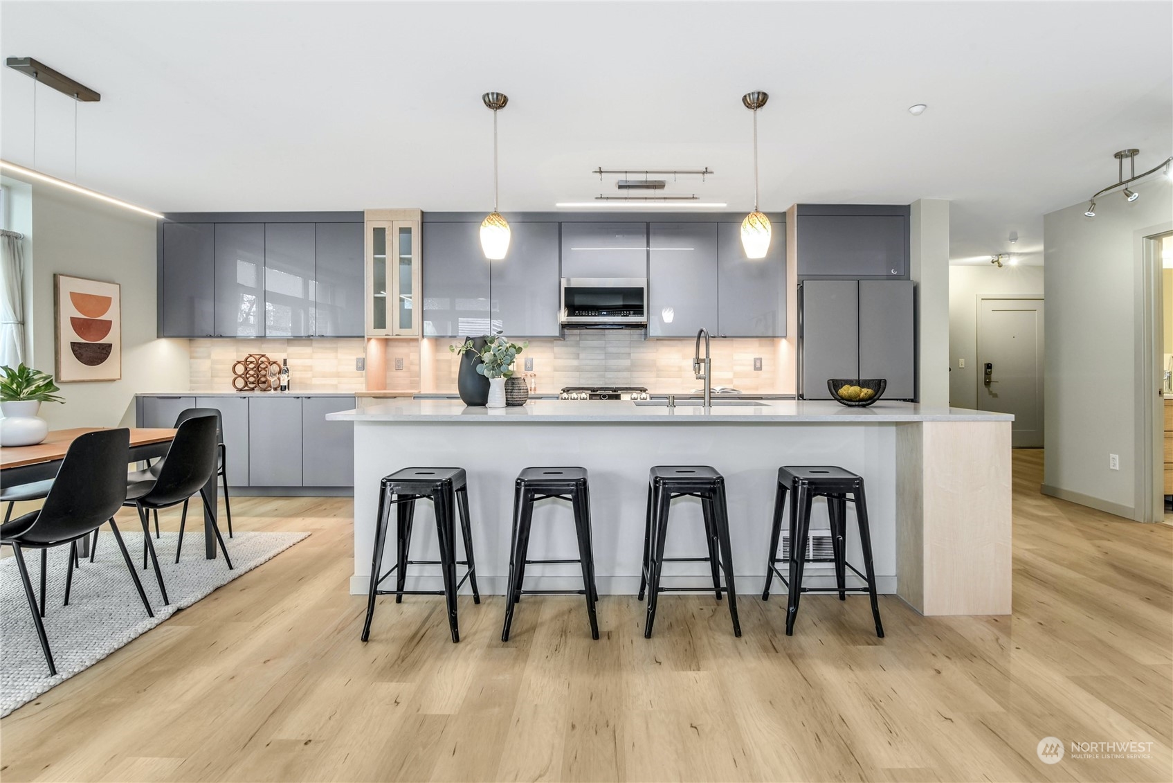 1530 NW Market Street #212