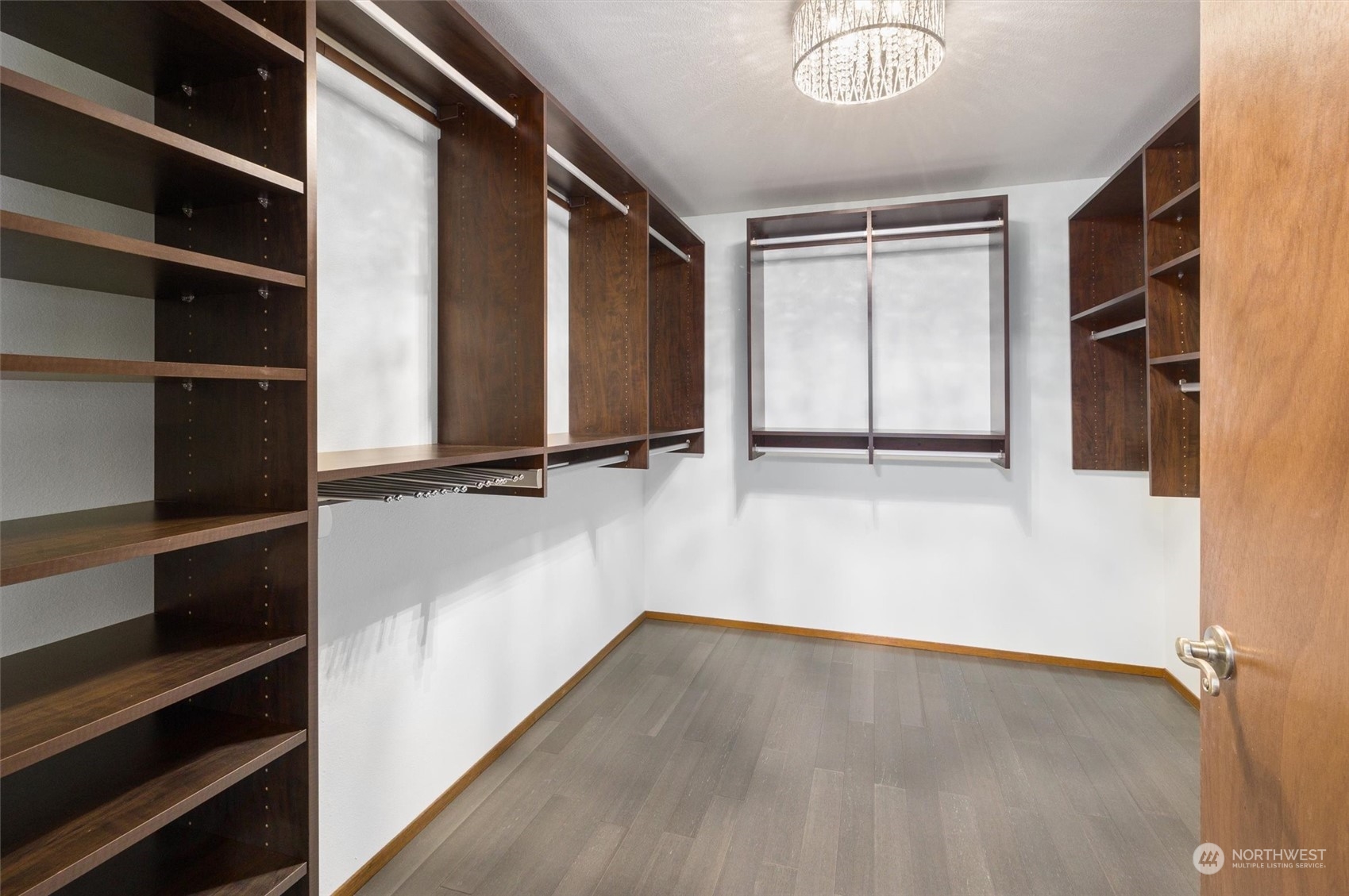 11925 Maplewood Avenue