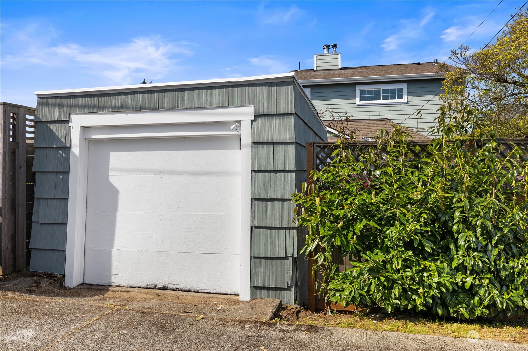 3755 SW Grayson Street