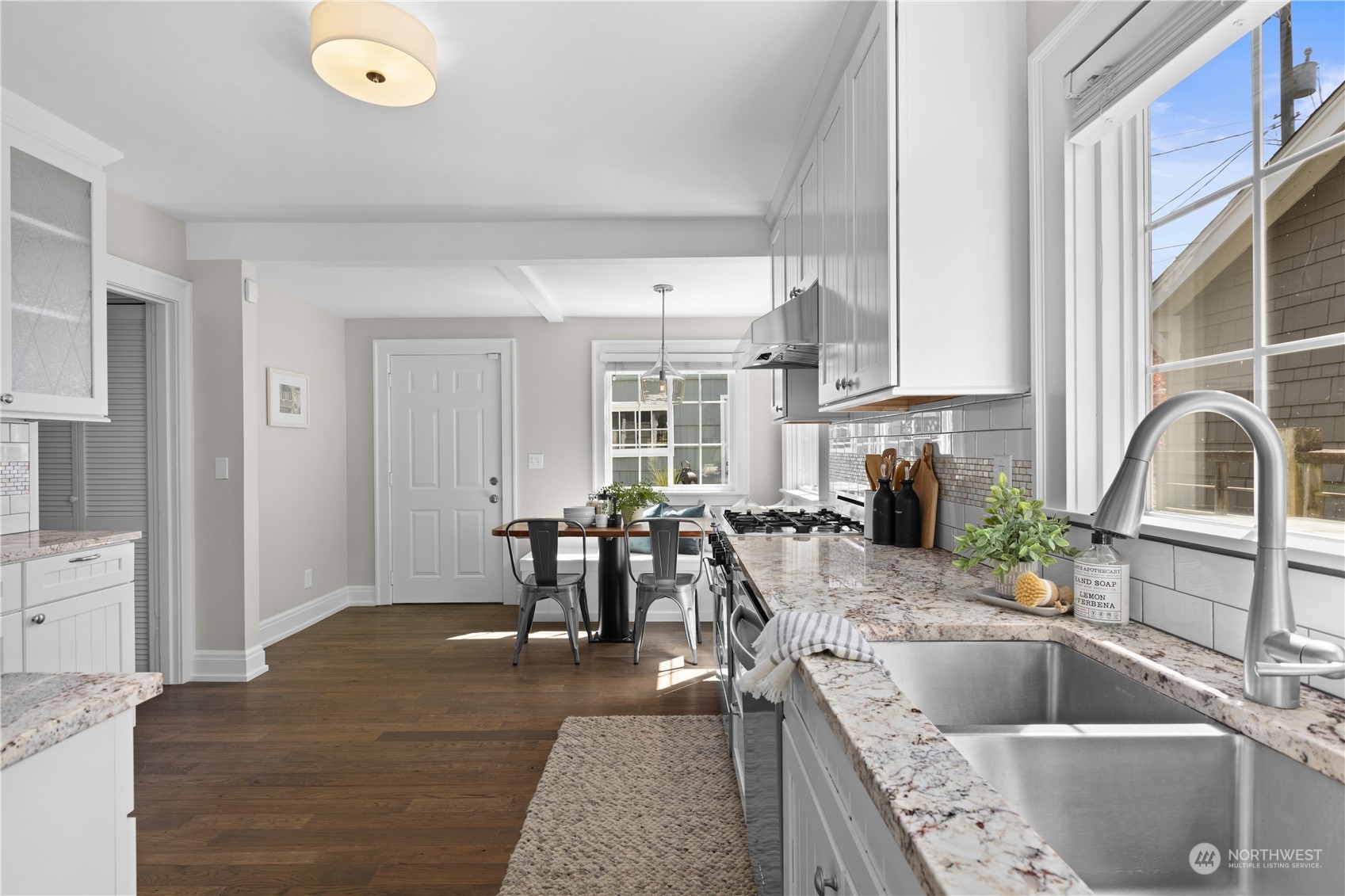 3755 SW Grayson Street