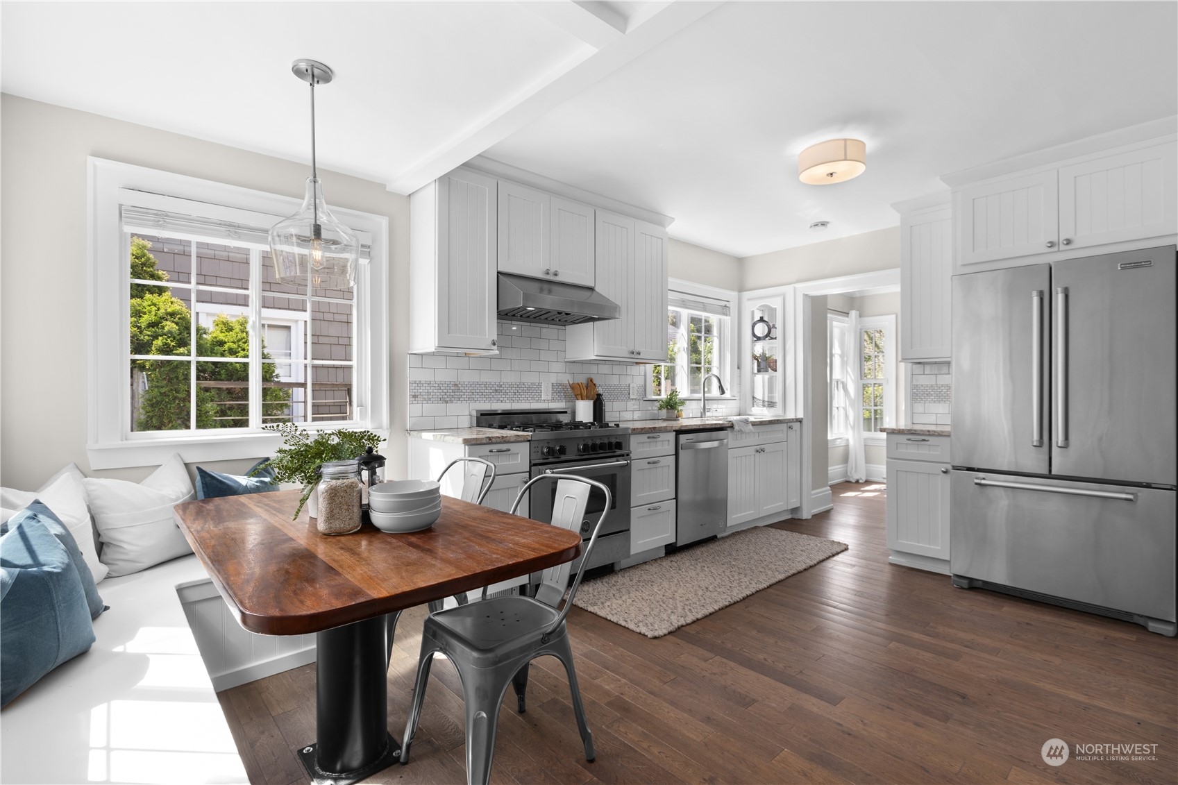 3755 SW Grayson Street