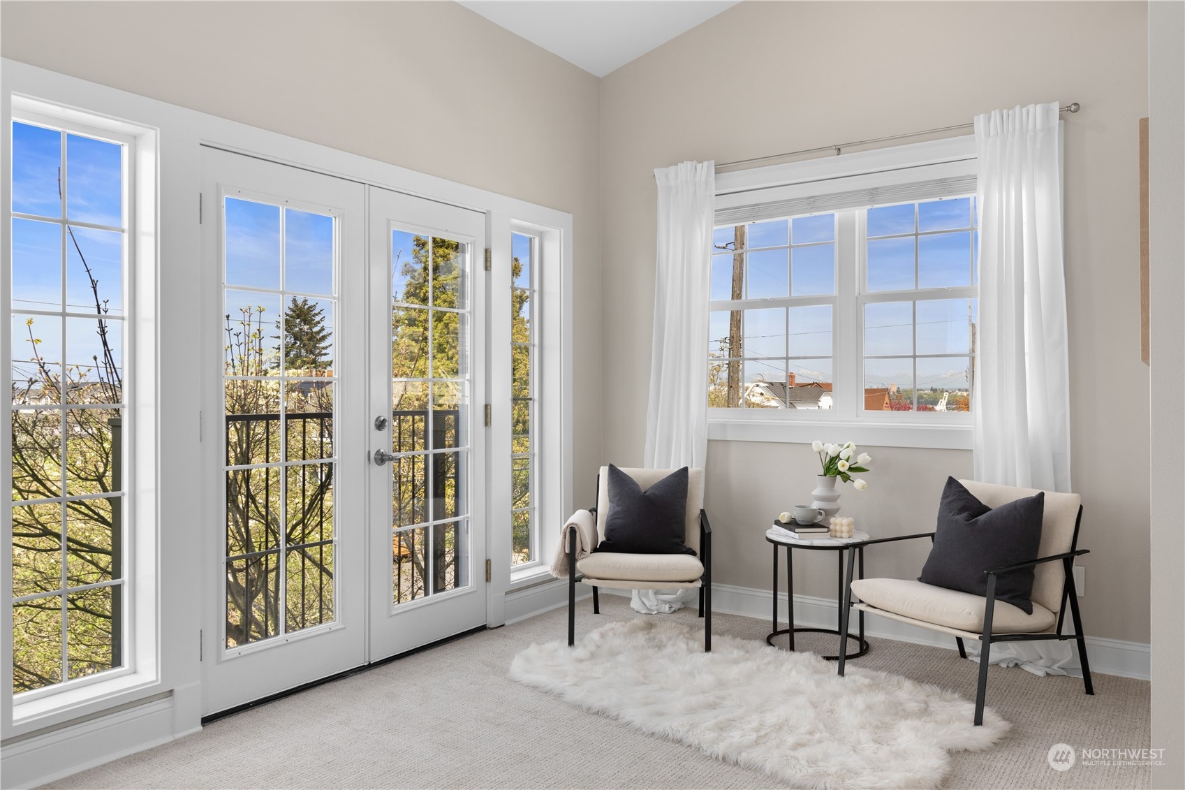 3755 SW Grayson Street