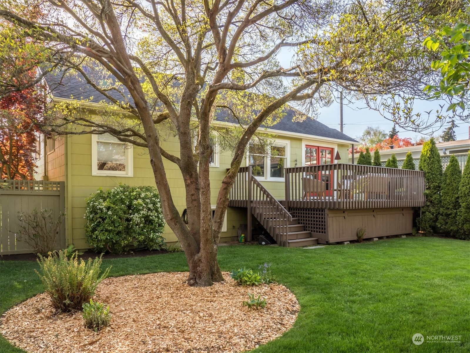 7814 Dayton Avenue N