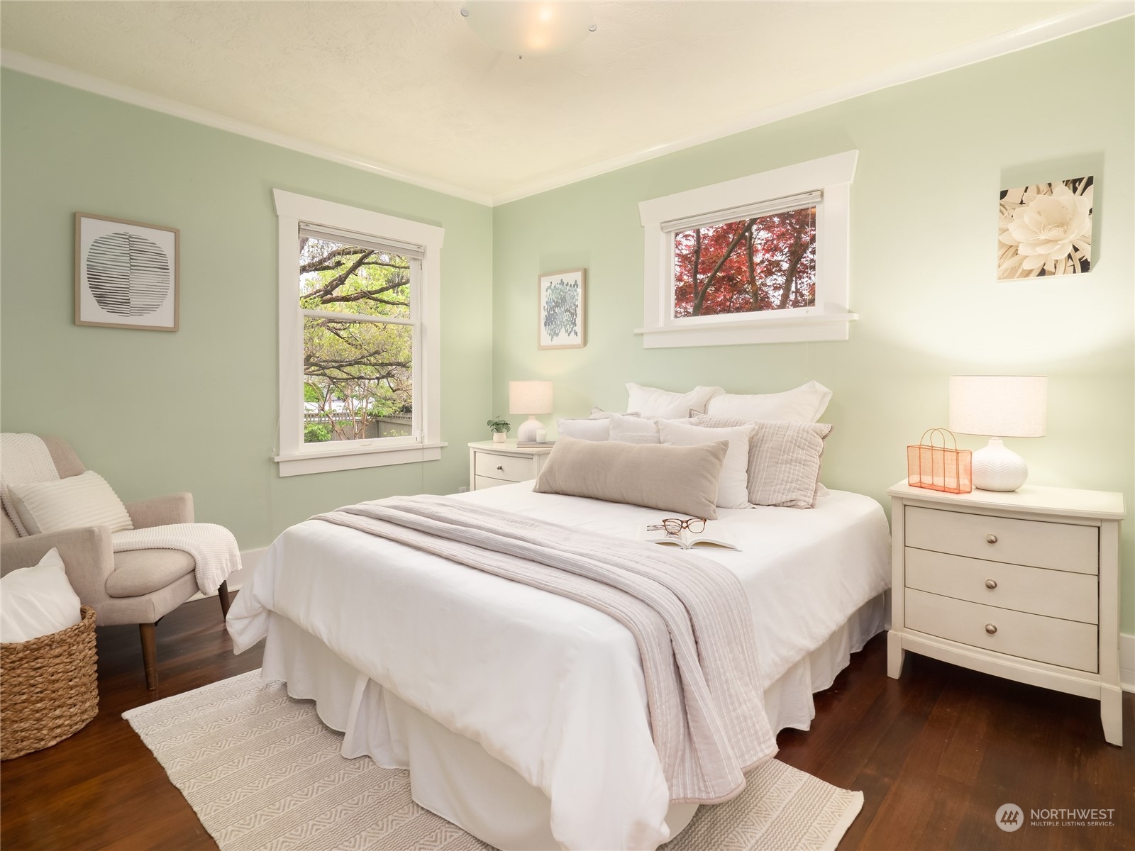 7814 Dayton Avenue N