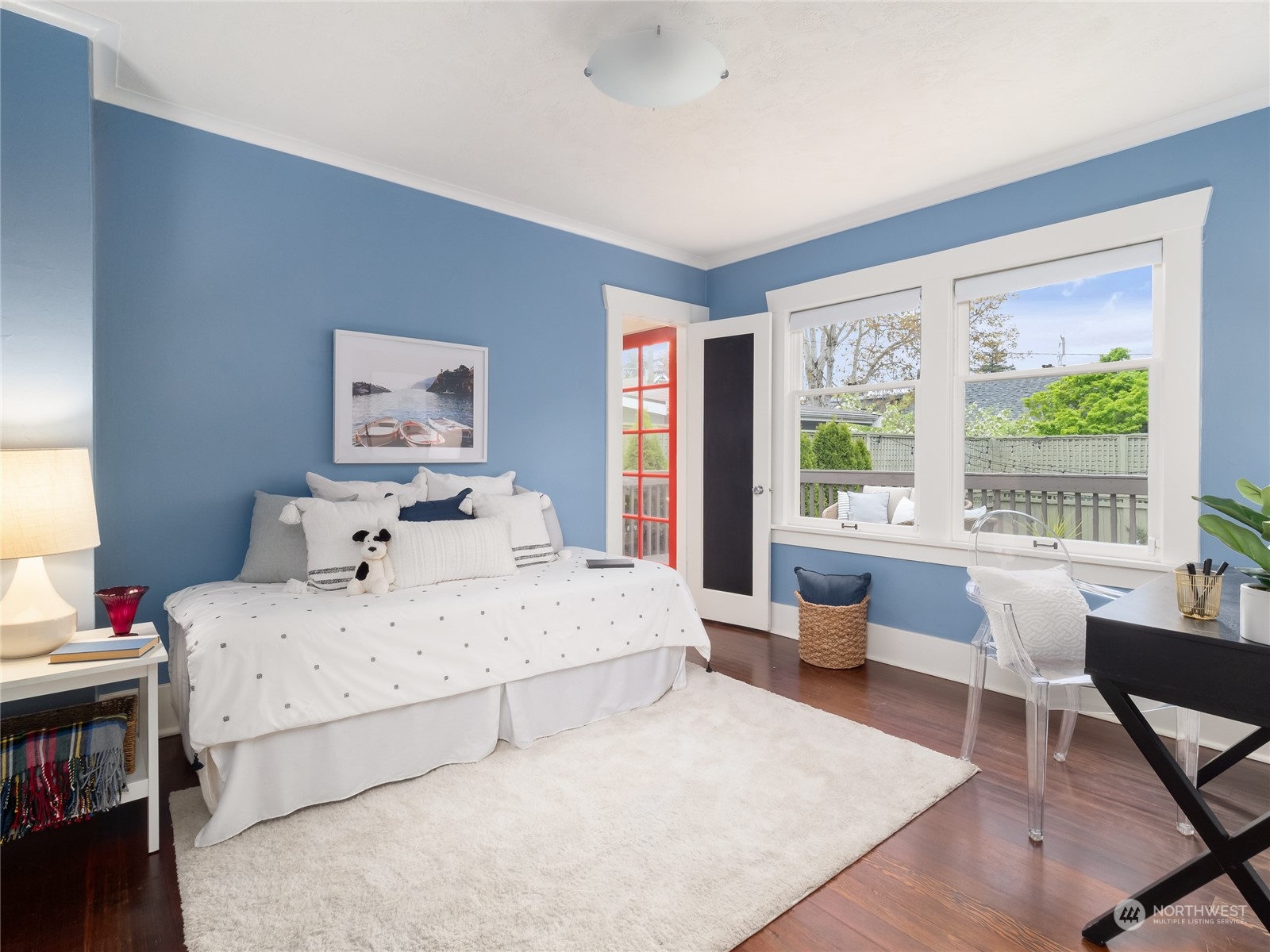 7814 Dayton Avenue N