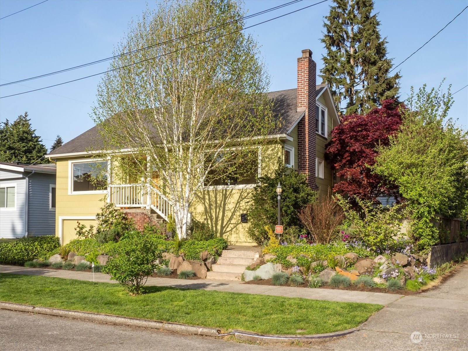 7814 Dayton Avenue N