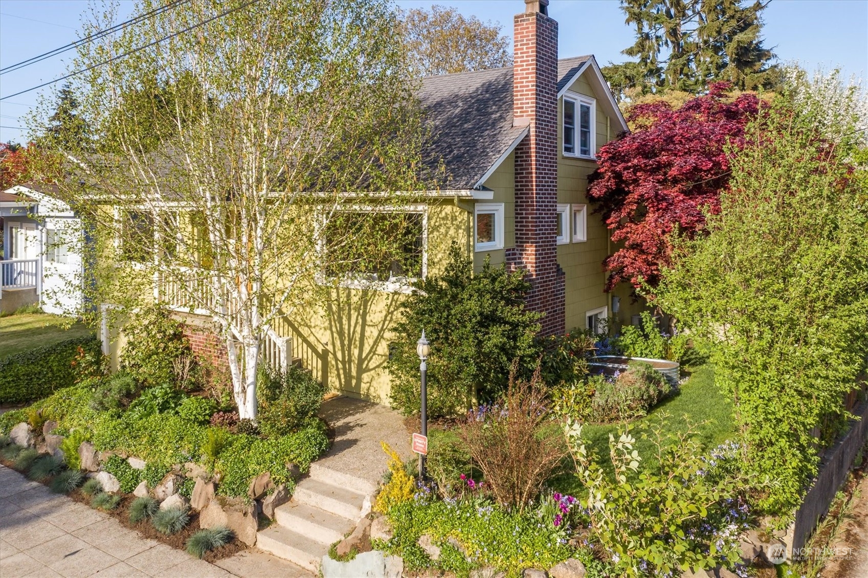 7814 Dayton Avenue N