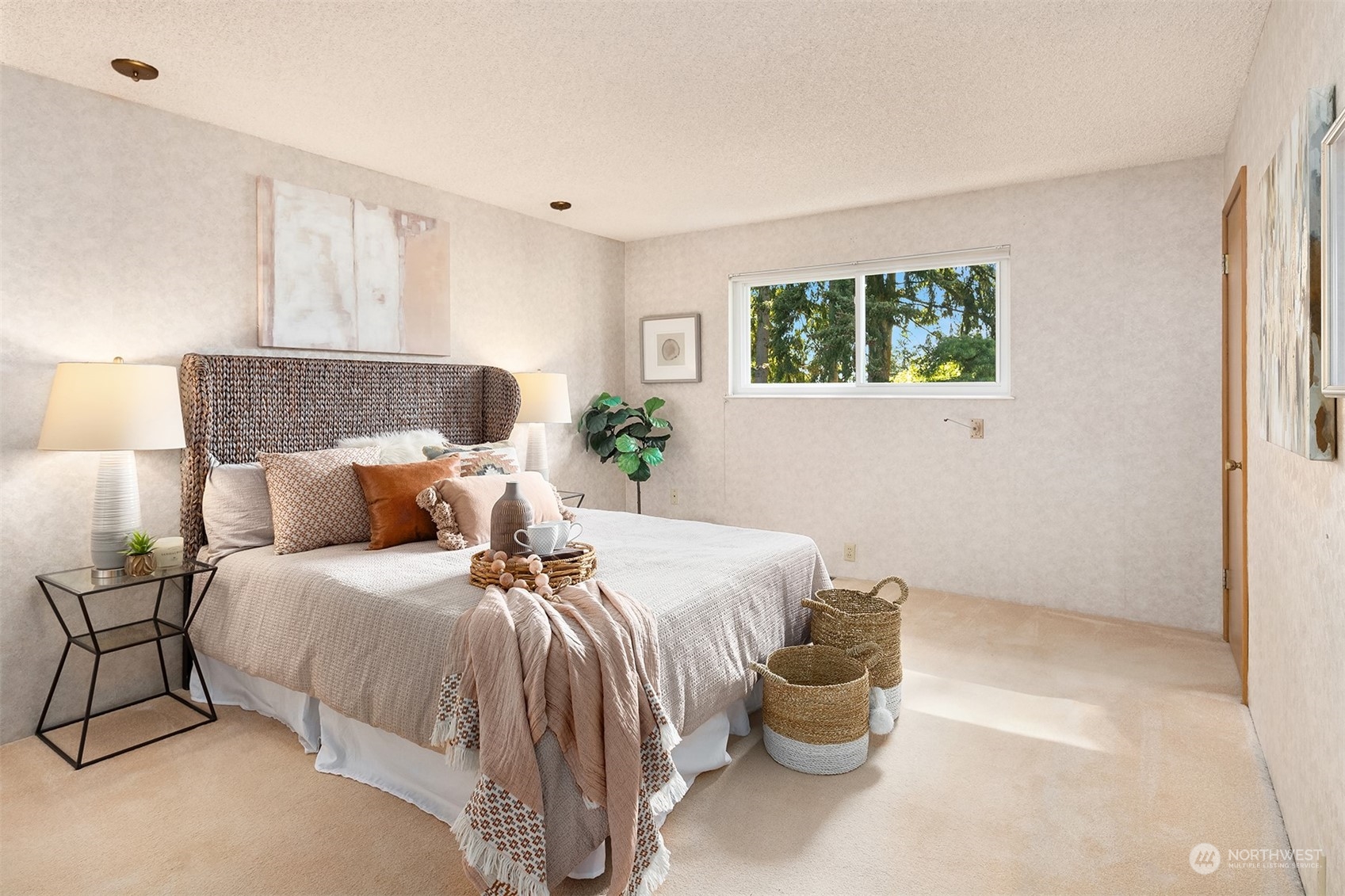 17547 Fremont Avenue N