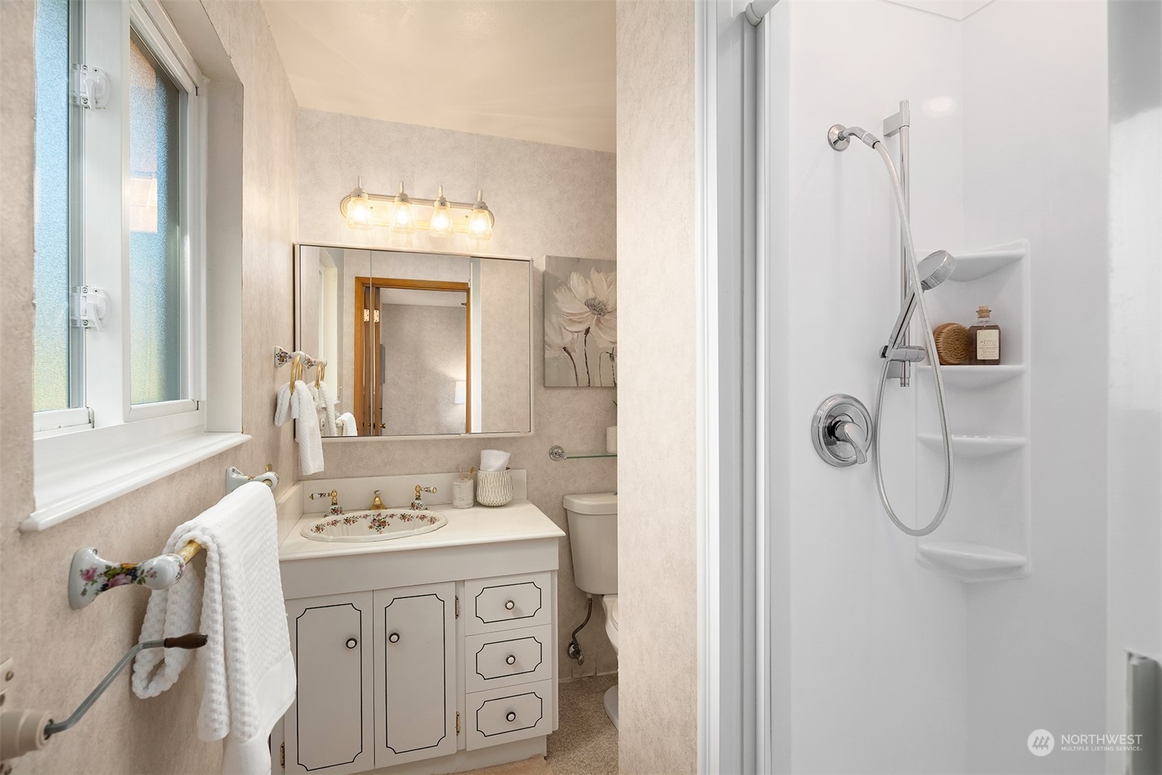 17547 Fremont Avenue N