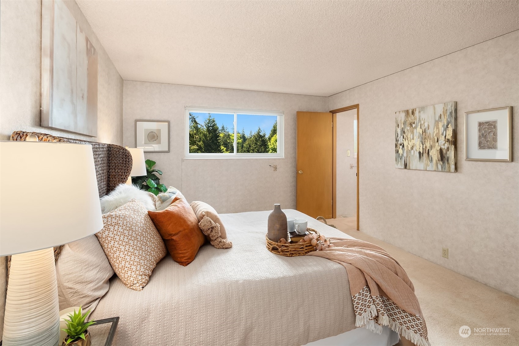 17547 Fremont Avenue N