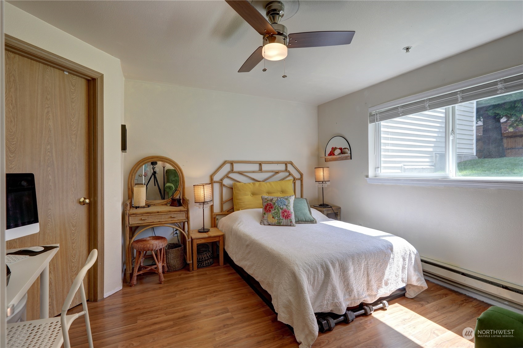 11915 Roseberg Avenue S #B106