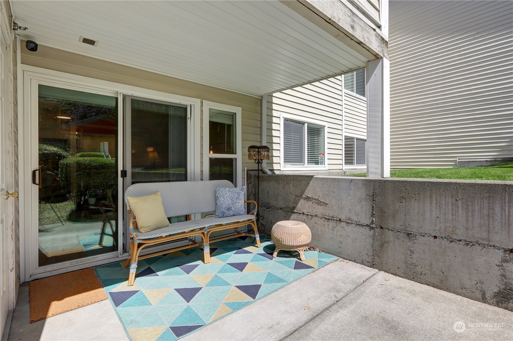 11915 Roseberg Avenue S #B106