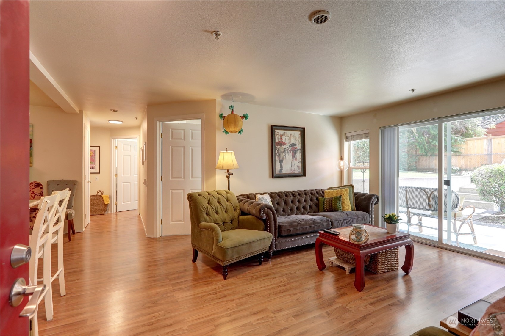 11915 Roseberg Avenue S #B106