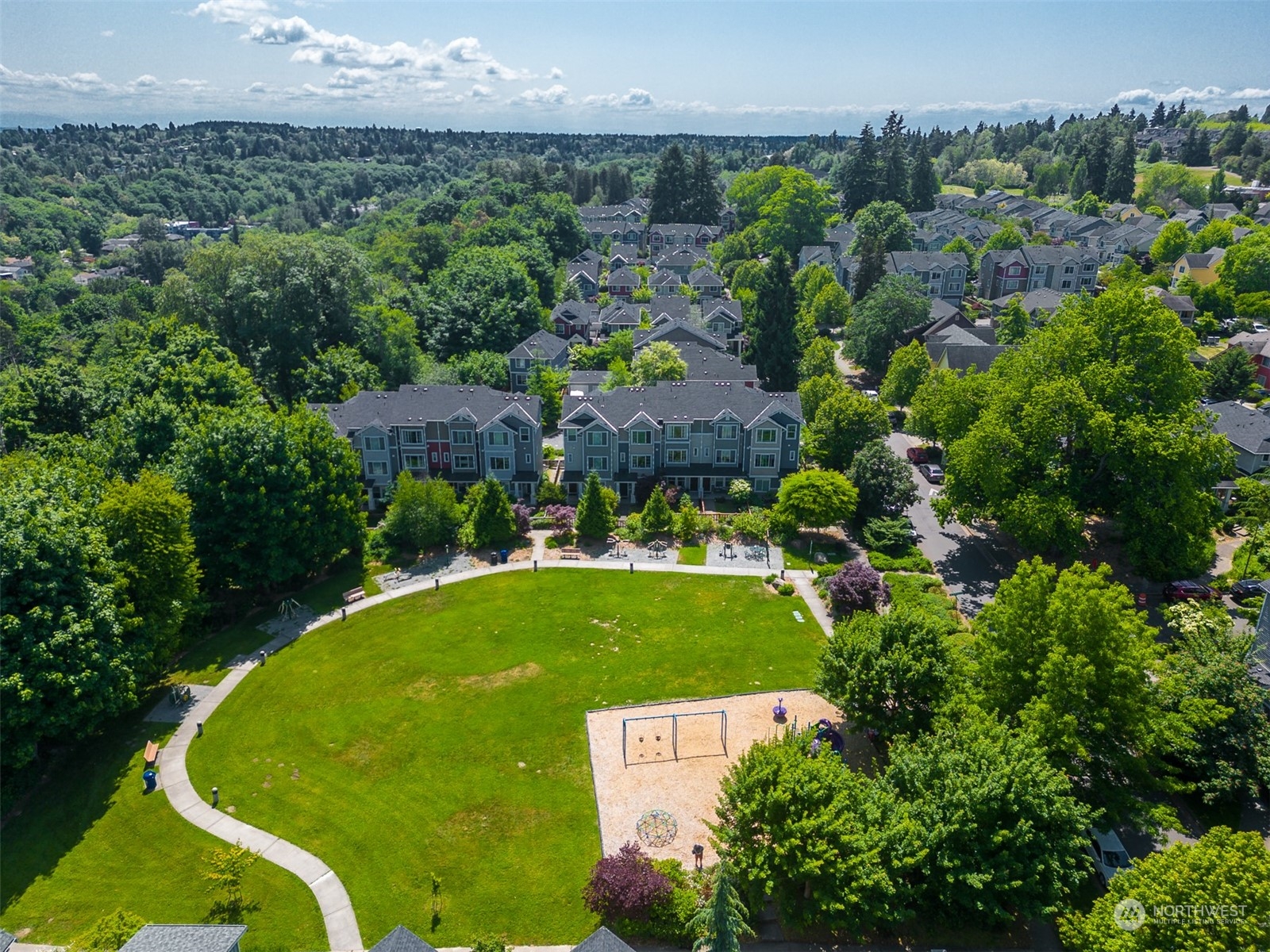 6424 High Point Drive SW