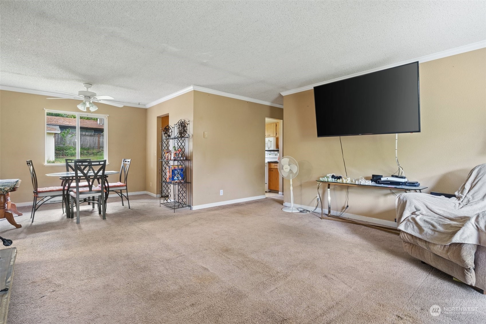 3513 Gillette Avenue