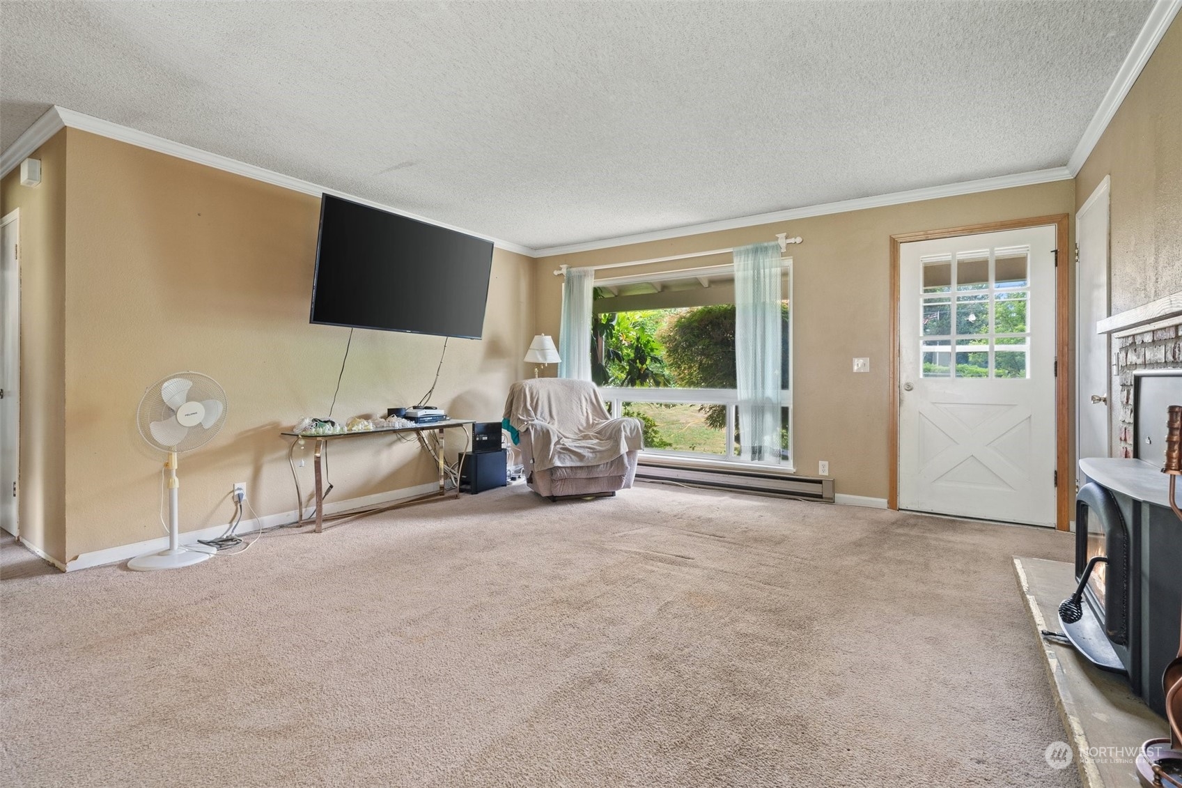 3513 Gillette Avenue