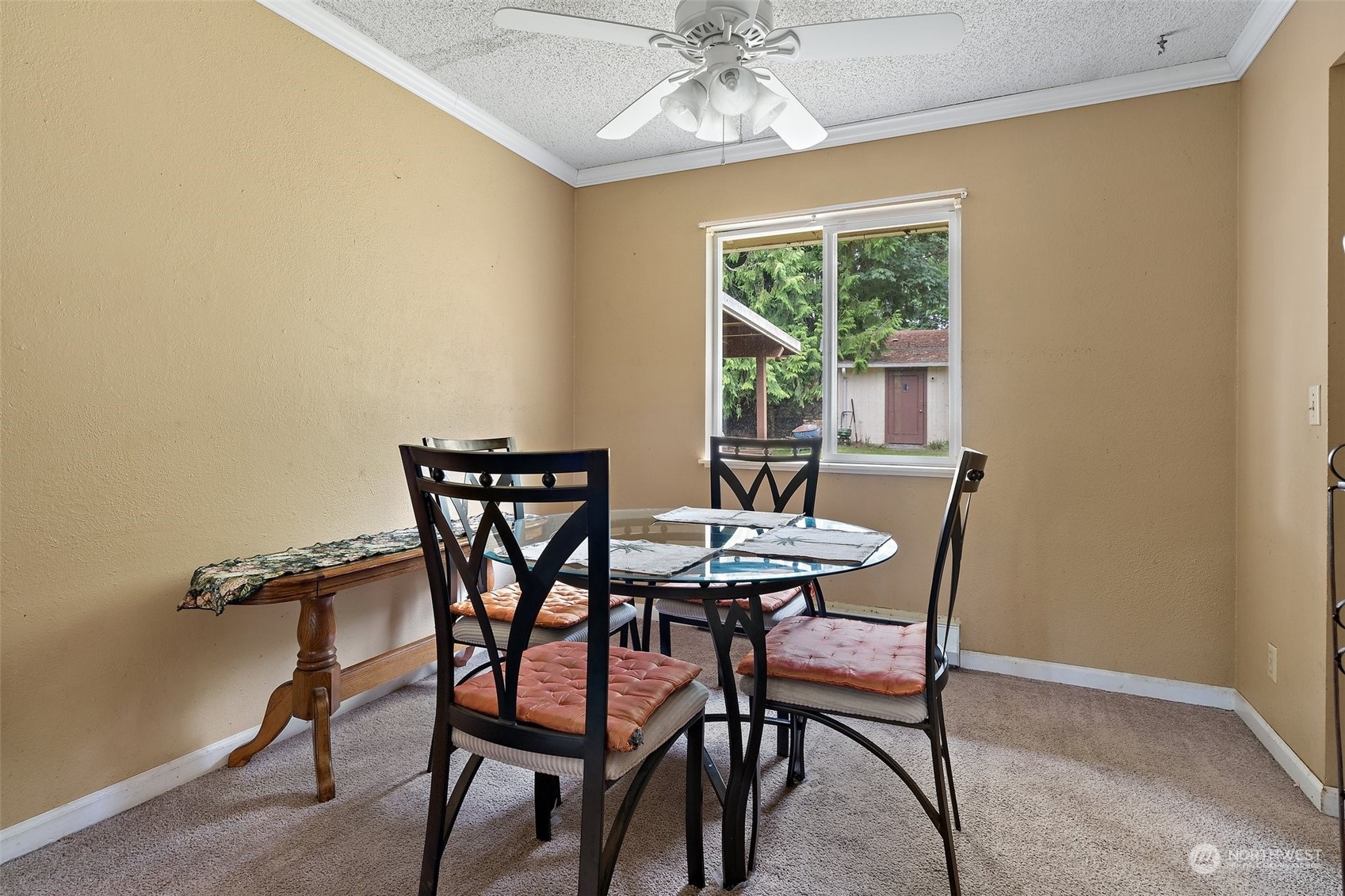 3513 Gillette Avenue