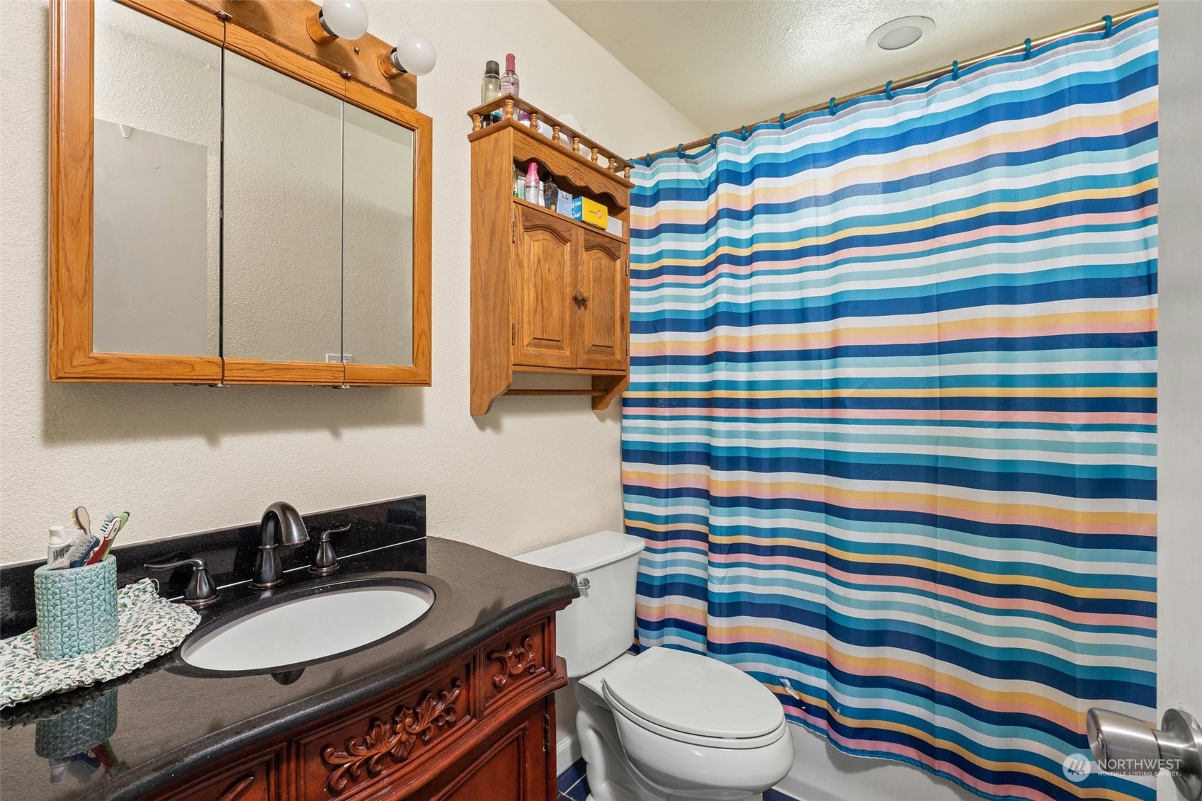 3513 Gillette Avenue