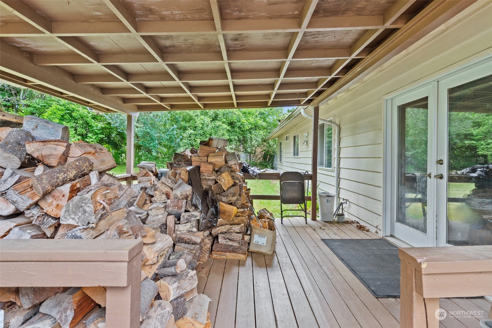 3513 Gillette Avenue