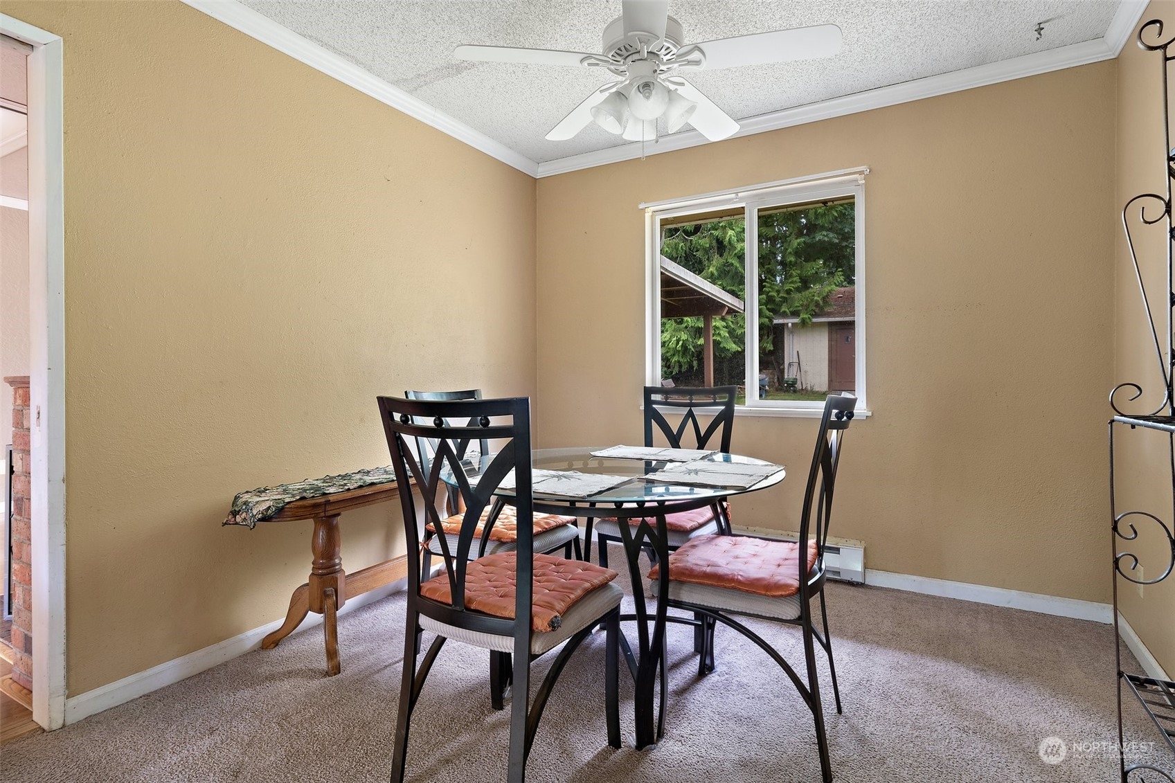 3513 Gillette Avenue