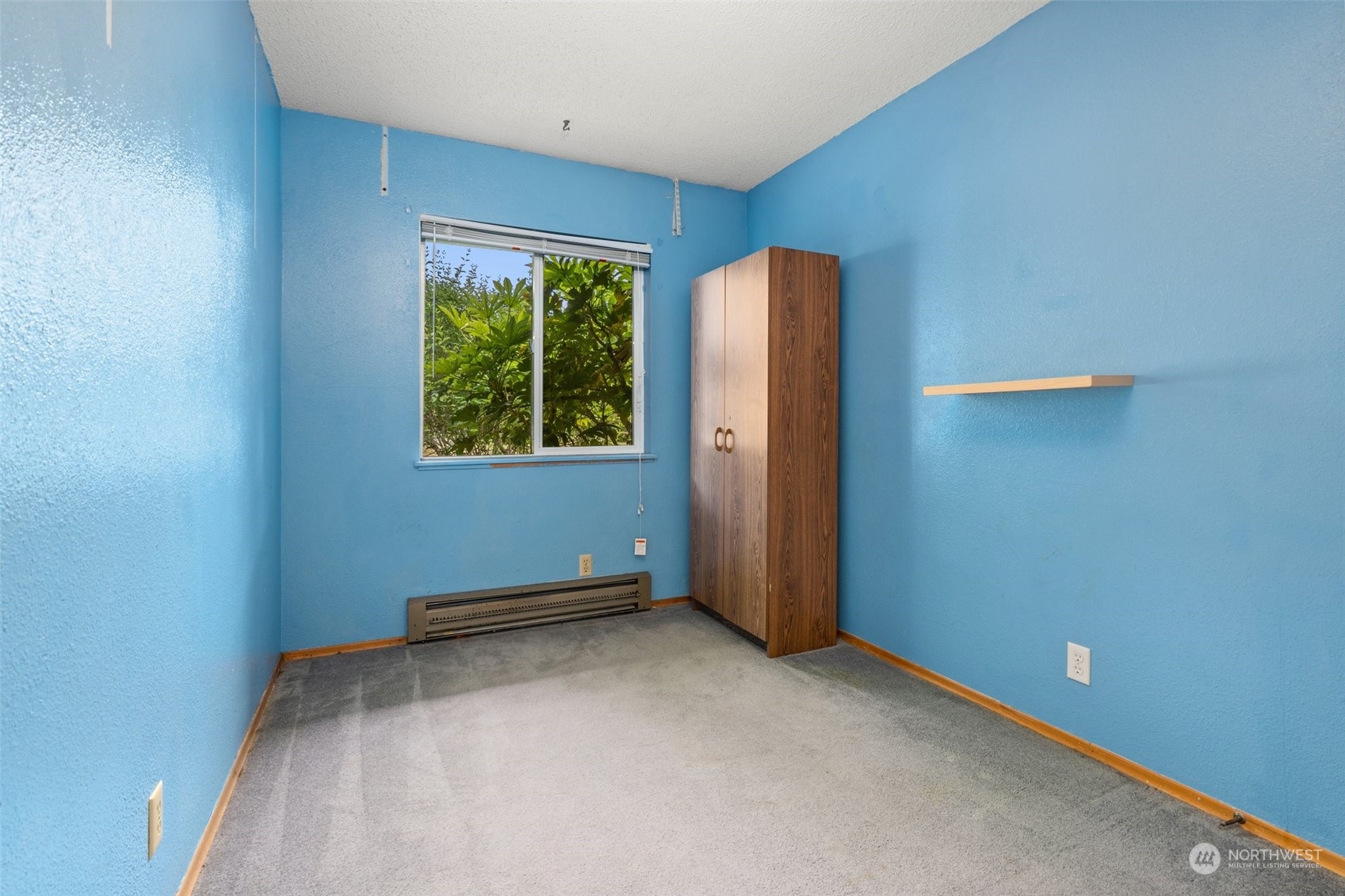 3513 Gillette Avenue