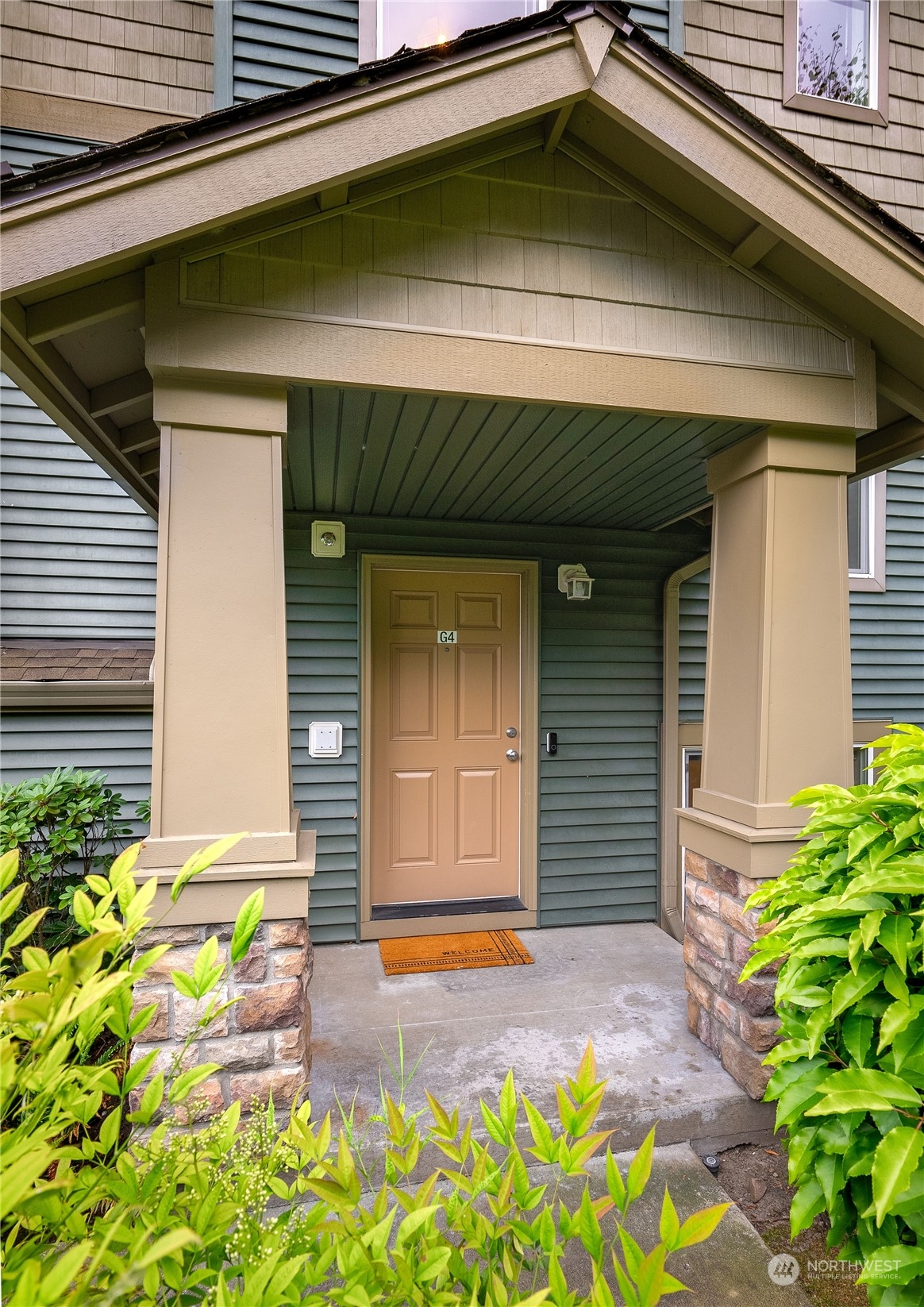 21507 42nd Avenue S #G4, SeaTac Unit: G4