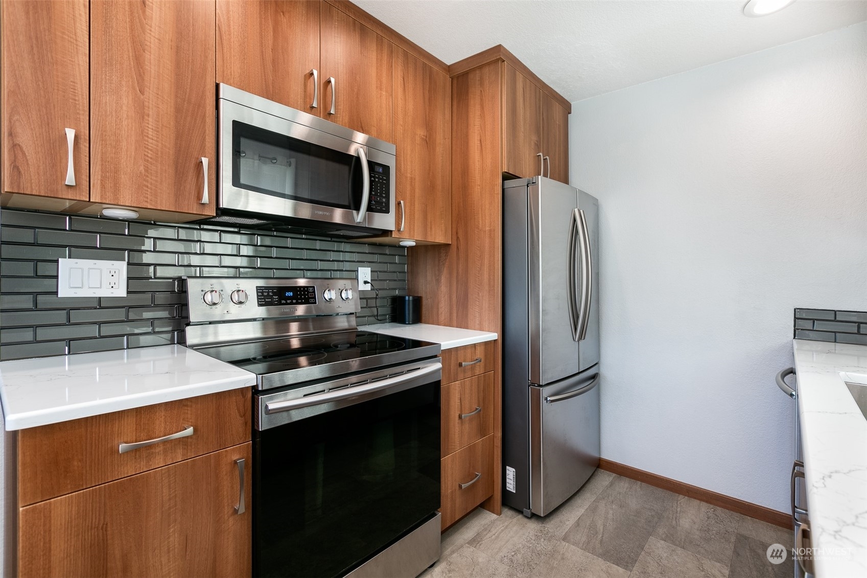 12717 NE 116th Street Unit: D301