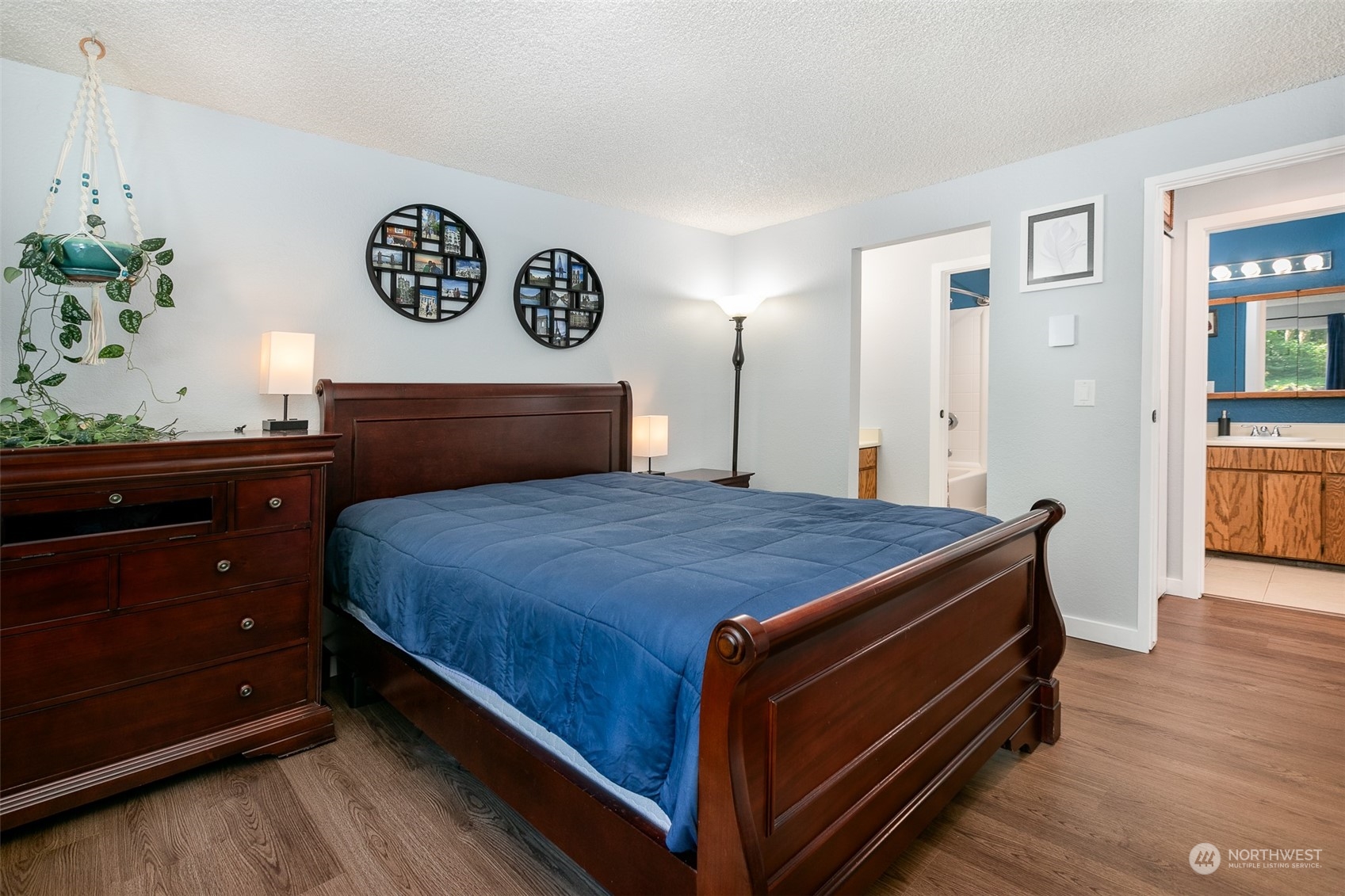 12717 NE 116th Street Unit: D301