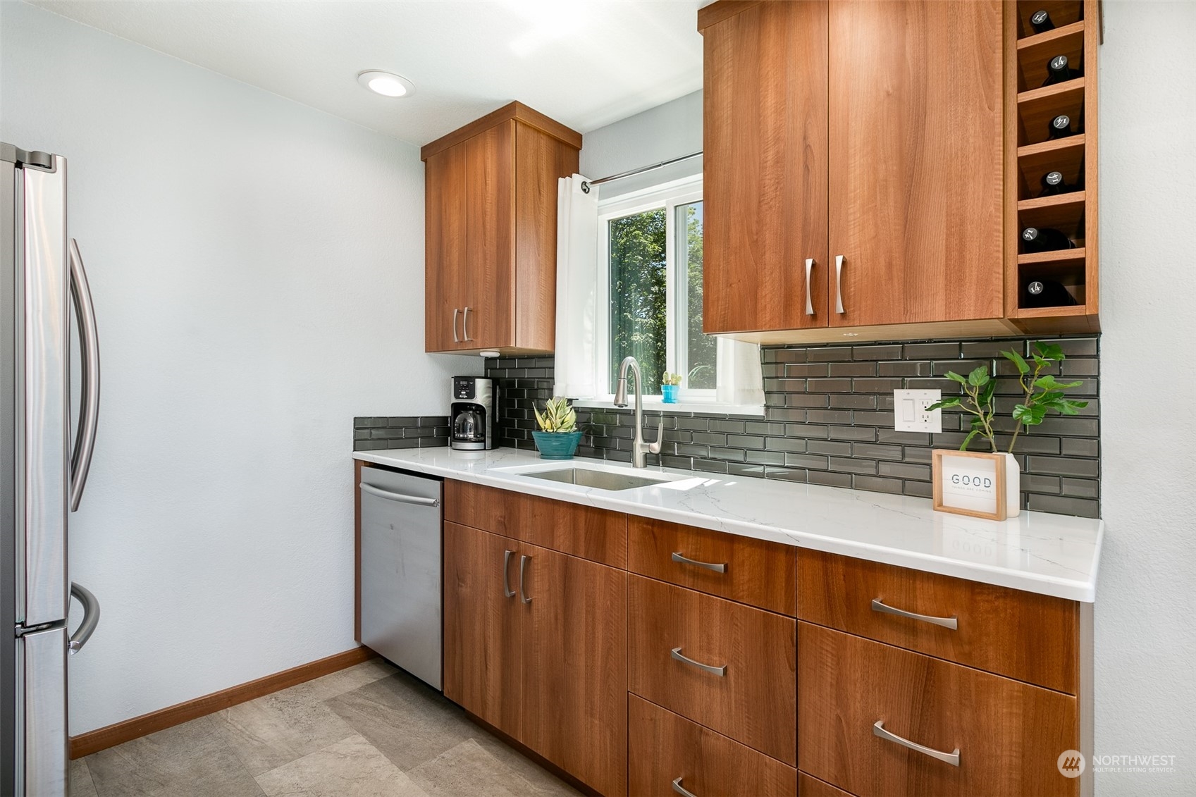 12717 NE 116th Street Unit: D301