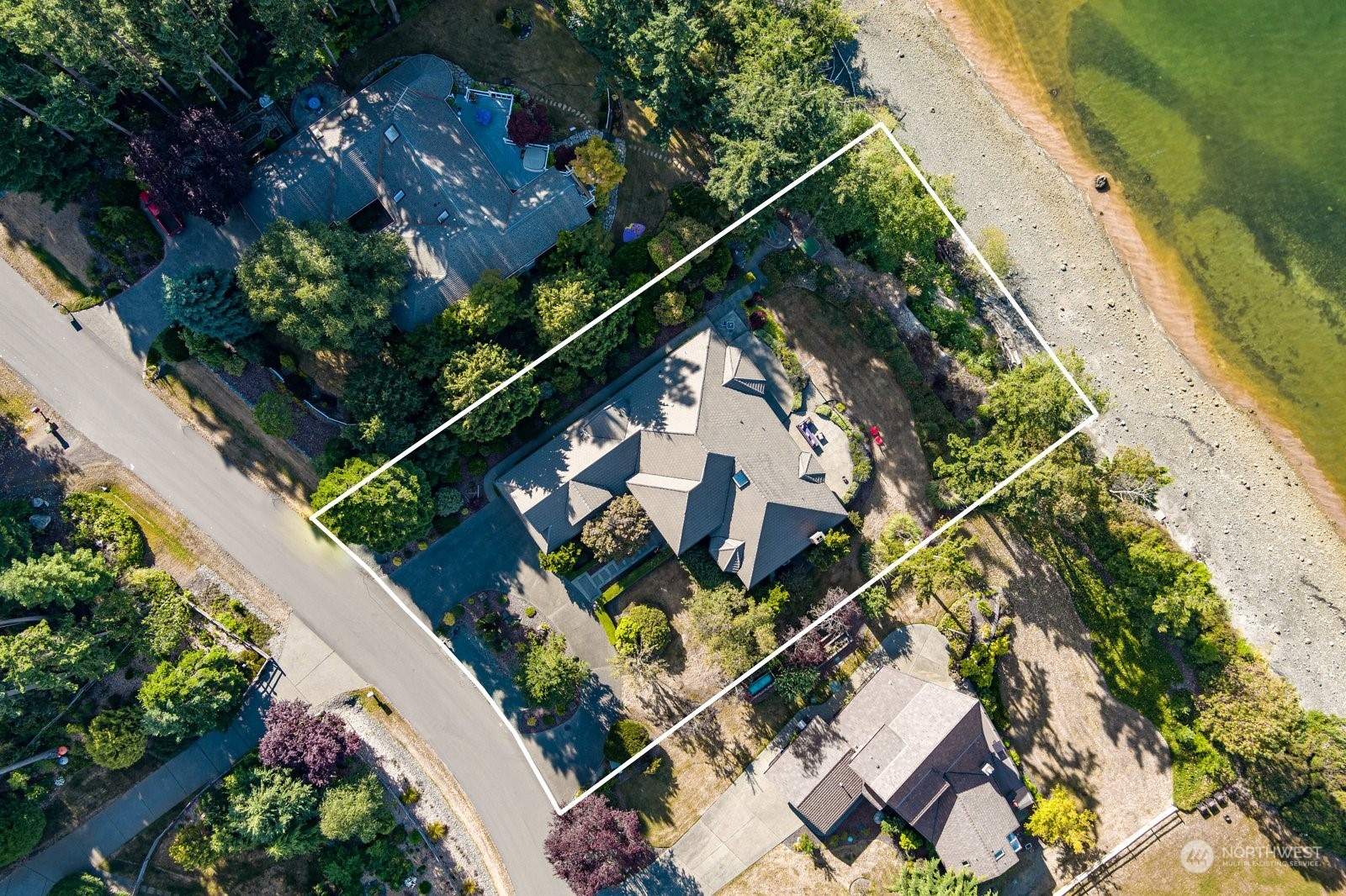 440 Kineth Point Place