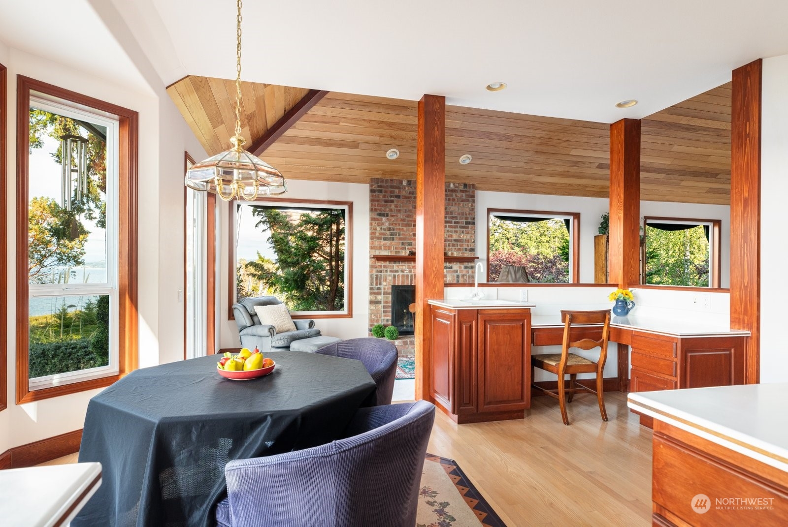 440 Kineth Point Place