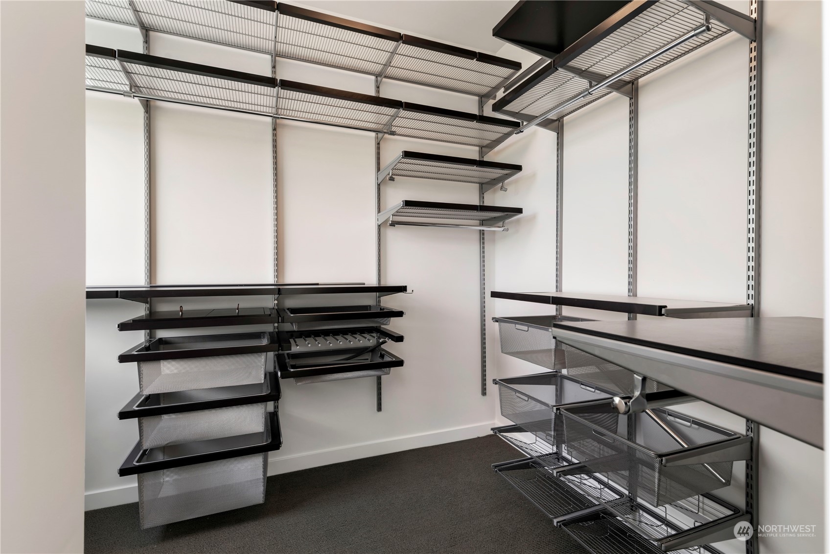 1325 E Jefferson Street